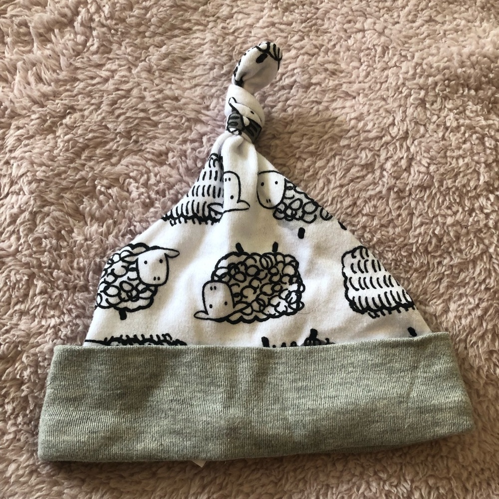 3-6 month hat.